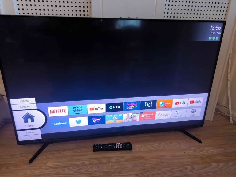 50" 4K QLED Smart TV