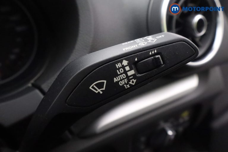 2018 Audi A3 1.5 TFSI SE Technik 5dr HATCHBACK PETROL Manual