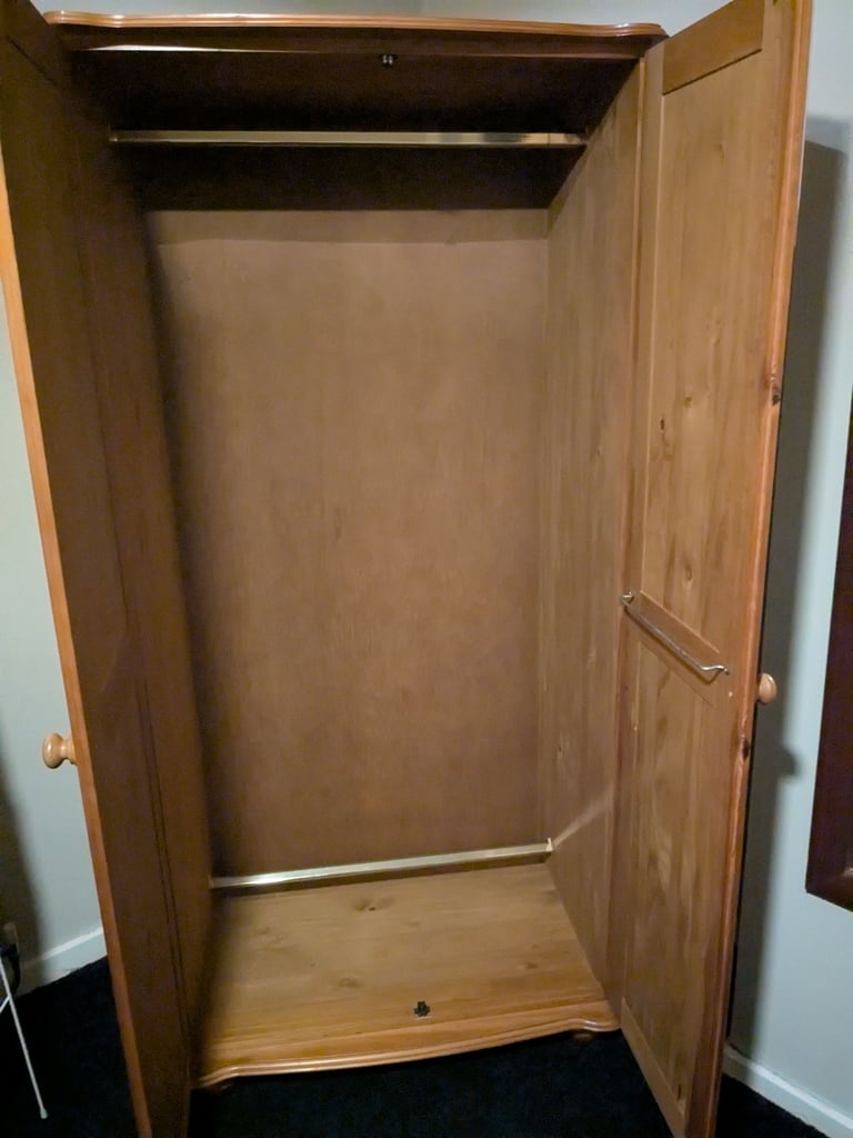 Pine wardrobe 