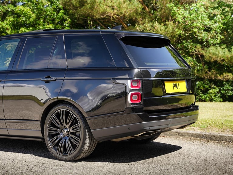  Land Rover Range Rover 5.0 P525 V8 Autobiography Auto 4WD Euro 6 (s/s) 5dr Petrol Automatic