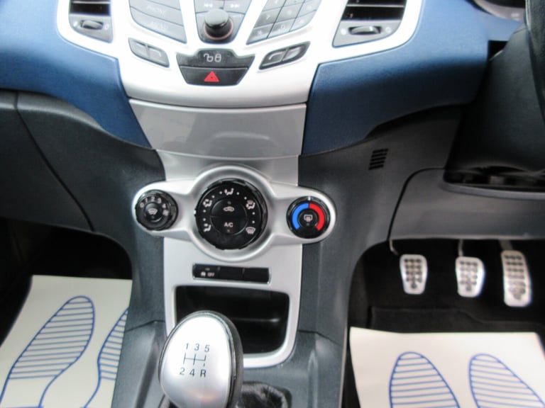 2010 Ford Fiesta 1.6 Zetec S 3dr HATCHBACK Petrol Manual
