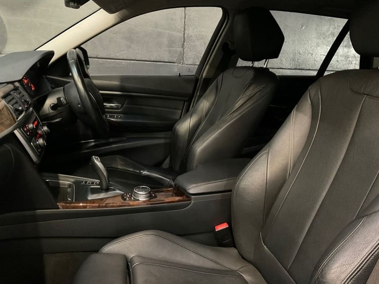 2013 BMW 3 Series 320d Luxury 5dr Step Auto ESTATE DIESEL Automatic