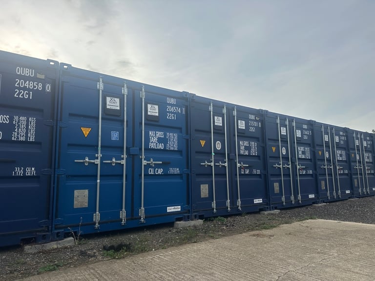 SELF STORAGE CM6 AREA
