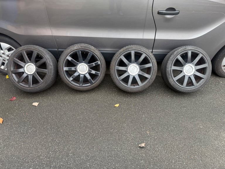 Audi tt 18” alloy wheels and tyres 