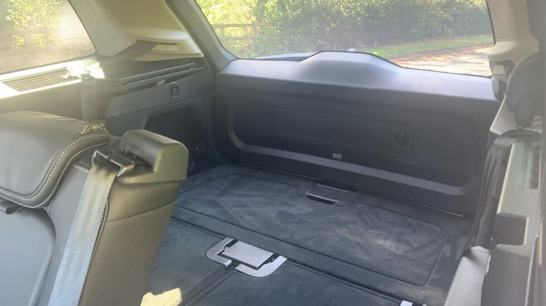 2025 Volvo XC90 Ultra, T8 AWD Plug-in hybrid, Electric/Petrol, Dark, 7 Seats Estate Petrol Parall...