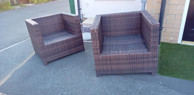 TWIN GARDEN CHAIRS - free local delivery just ask