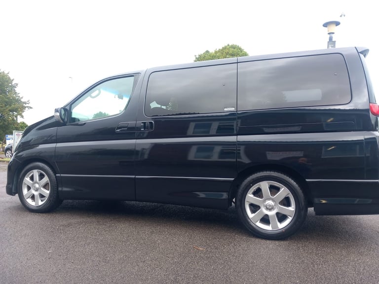 2006 Nissan Elgrand 2.5 Automatic  MPV Petrol Automatic