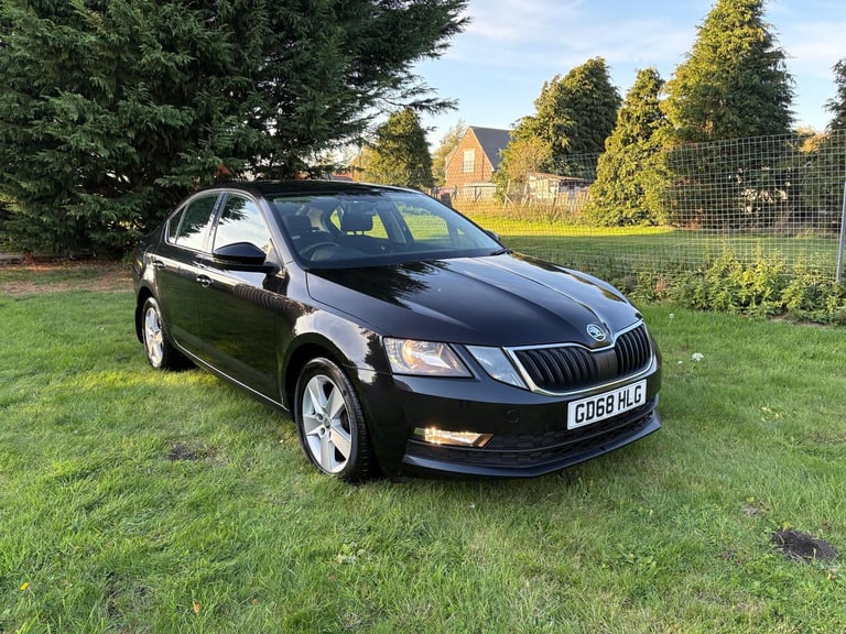 Skoda, OCTAVIA, Hatchback, 2019, Manual, 1598 (cc), 5 doors