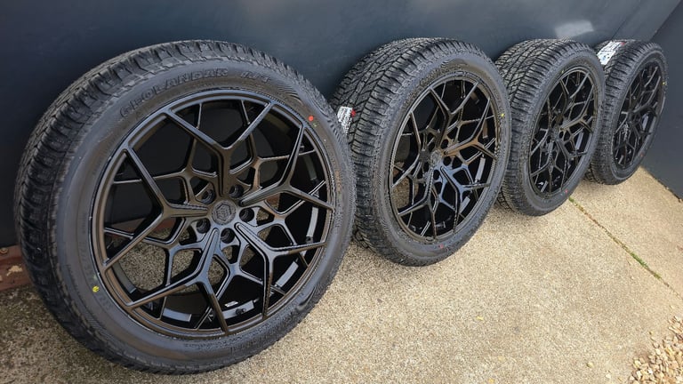 Genuine Urban UC5 Defender L663 22" Alloy Wheels Land Rover UC-5 Yokohama