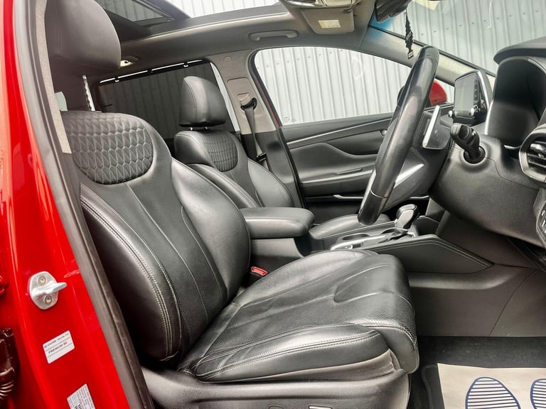 2018 Hyundai Santa Fe 2.2 CRDi Premium SE Auto 4WD Euro 6 (s/s) 5dr 7 Seat ESTATE Diesel Automatic