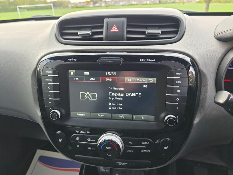 2014 Kia Soul 1.6 CRDi Mixx Euro 5 5dr SUV Diesel Manual