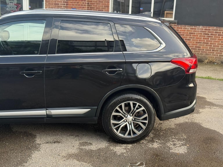 2018 Mitsubishi Outlander 2.2 DI-D 4 4WD Euro 6 (s/s) 5dr ESTATE Diesel Manual
