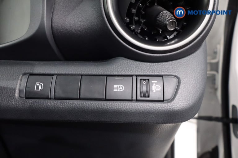 2024 Toyota C-HR 1.8 Hybrid Icon 5dr CVT SUV Hybrid Automatic