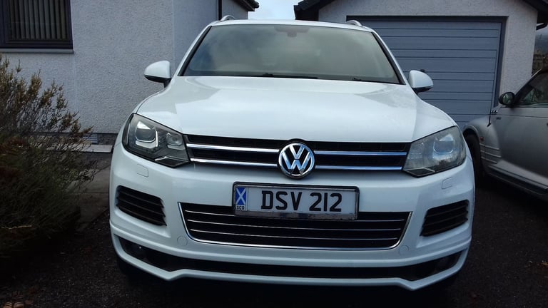 image for Volkswagen, TOUAREG, Estate, 2012, Semi-Auto, 2967 (cc), 5 doors
