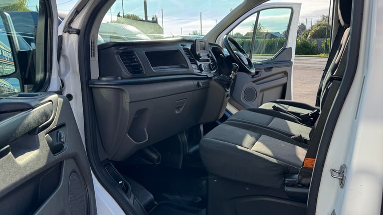 2023 Ford Transit Custom 2.0 280 EcoBlue Leader L1 H1 Euro 6 (s/s) 5dr PANEL VAN Diesel Manual