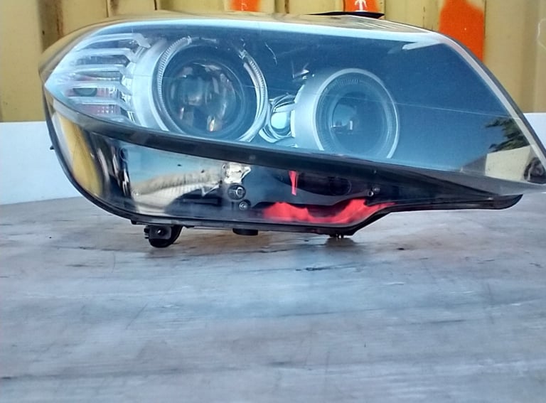 image for Headlight BMW z4 E89 xenon 7191736