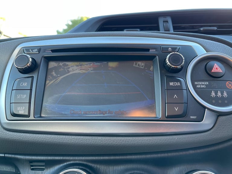 TOYOTA YARIS 1.3 Dual VVT-i Trend 2012