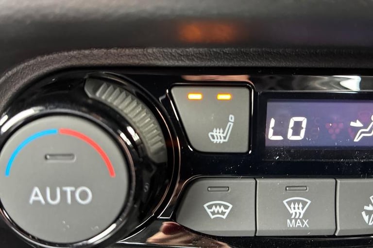 2025 Nissan Juke 1.0 DiG-T Tekna+ 5dr Manual Hatchback Petrol Manual