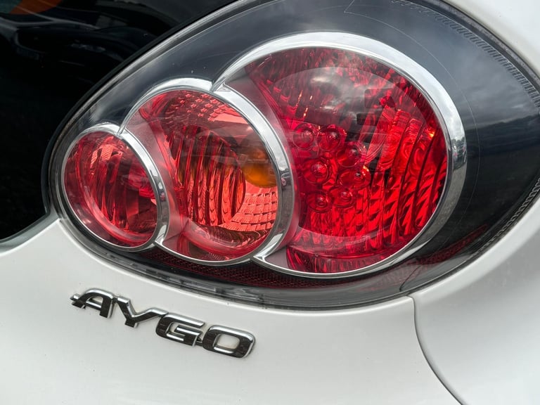 2013 Toyota AYGO 1.0 VVT-i Move 5dr HATCHBACK PETROL Manual