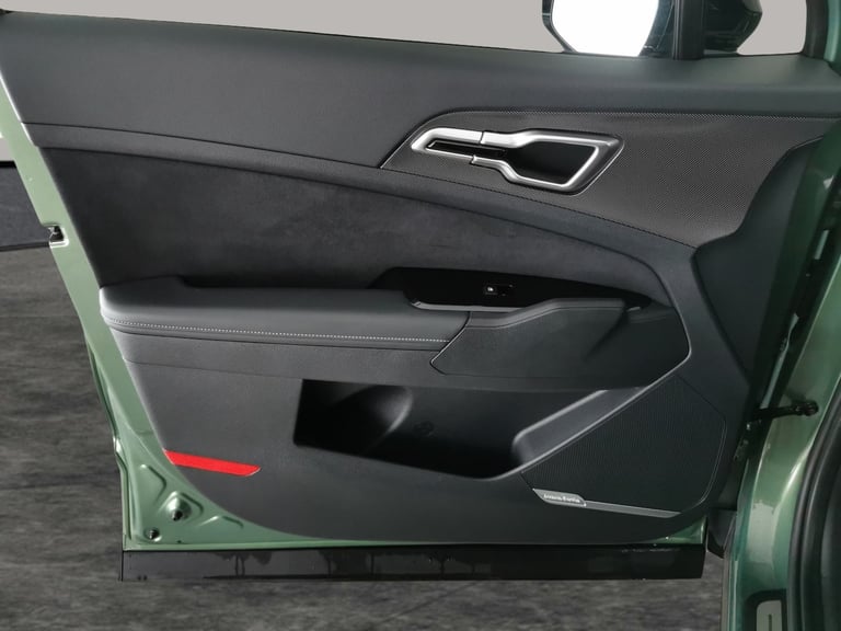 2022 Kia Sportage 1.6 h T-GDi GT-Line S SUV 5dr Petrol Hybrid Auto Euro 6 (s/s) (226 bhp) - C Suv...