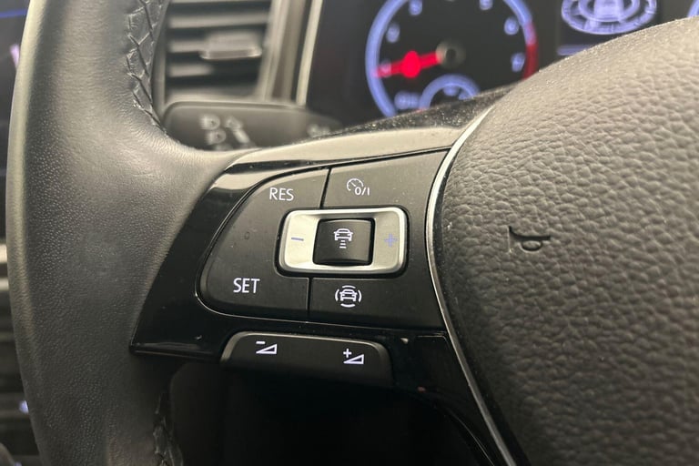  Volkswagen T-Roc 1.0 TSI 2020MY SE Petrol Manual