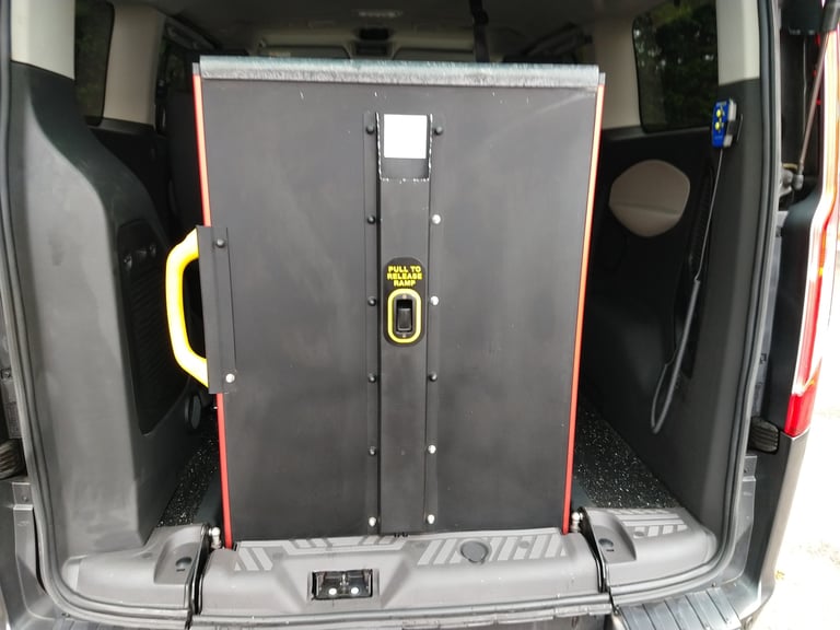 2018 Ford Tourneo Custom 2.0 TDCi Titanium Wheelchair Accessible Vehicle. Wheelchair Accessible V...