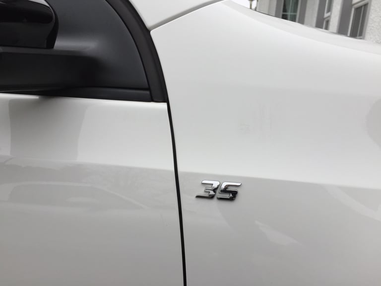 Volkswagen, GOLF, limited edition  35 Hatchback, 2012, Manual, 1984 (cc), 3 doors