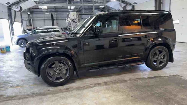 2025 Land Rover Defender 110 3.0 D350 MHEV X-Dynamic SE SUV 5dr Diesel Auto 4WD Euro 6 (s/s) (350...