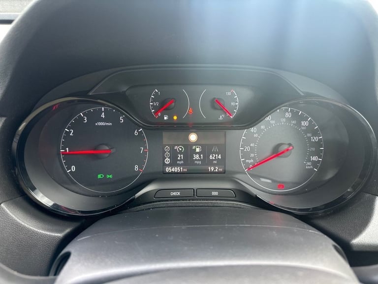 2018 Vauxhall Grandland X 1.2 Turbo SE SUV 5dr Petrol Manual Euro 6 (s/s) (130 ps) HATCHBACK Petr...