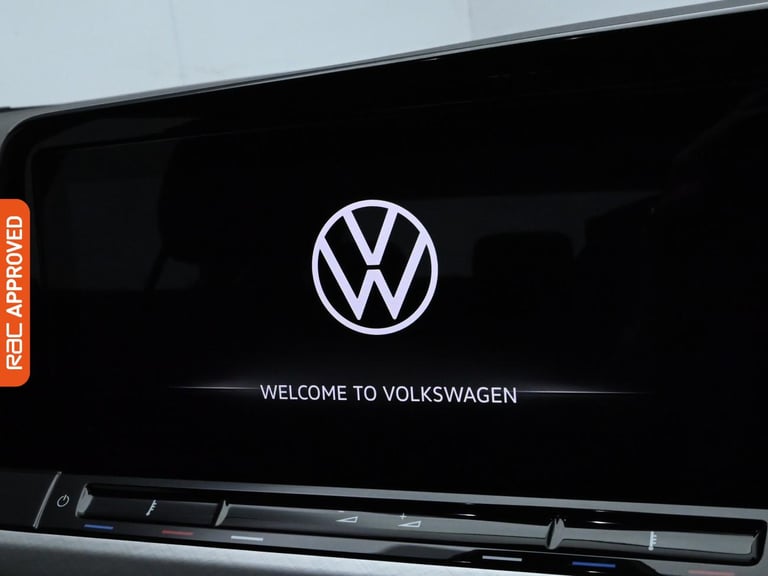 2021 Volkswagen Golf 1.5 TSI Life Hatchback 5dr Petrol Manual Euro 6 (s/s) (130 ps) Hatchback PET...