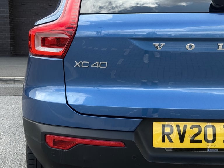 2020 Volvo XC40 2.0 T4 R DESIGN Pro 5dr Geartronic ESTATE Petrol Automatic