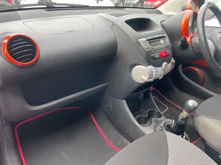 TOYOTA AYGO 1.0 VVT-I FIRE 12 REG ORANGE 5 DOOR MOT MARCH 30TH 2026 TAX £20 LOW INSURANCE 60+MPG