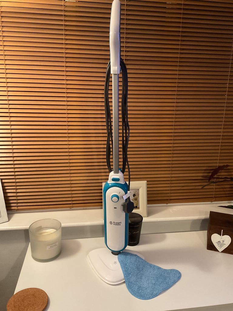 image for Russell Hobbs Upright Steam Mop 30 Second Heat Up
