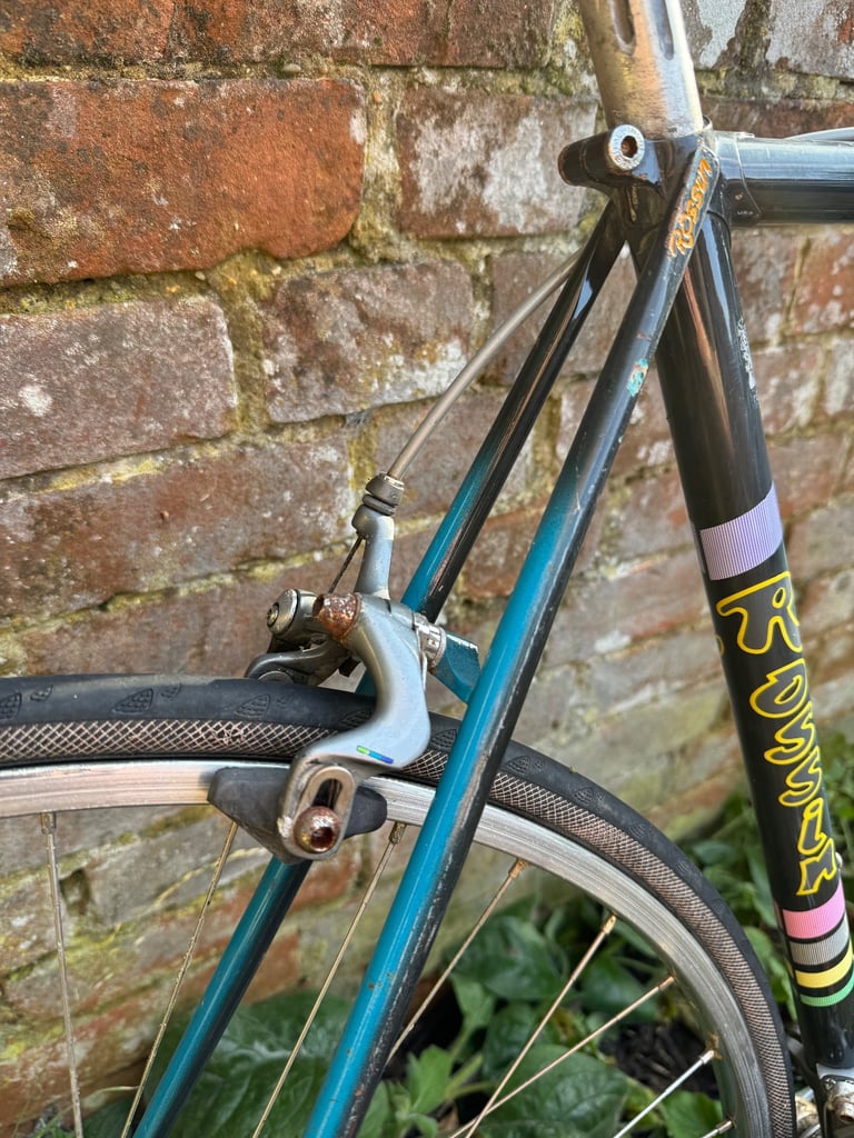 Handmade Italian vintage 1980s Rossin racing bike with Shimano 600 group set