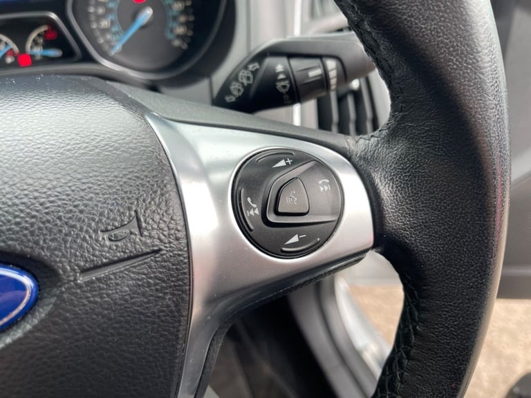 2013 Ford Focus 1.6 TDCi 115 Zetec S 5dr HATCHBACK DIESEL Manual