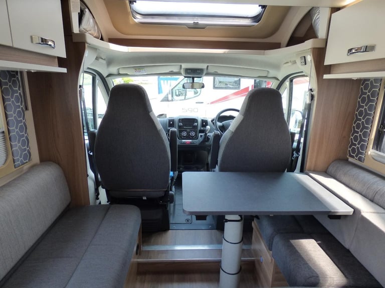 Swift Escape 604 DIESEL SEMIAUTOMATIC 2019/19