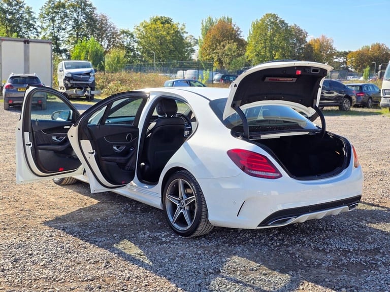 2016 Mercedes-Benz C-Class 2.1 C220d AMG Line Saloon 4dr Diesel G-Tronic+ Euro 6 (s/s) (170 ps) S...