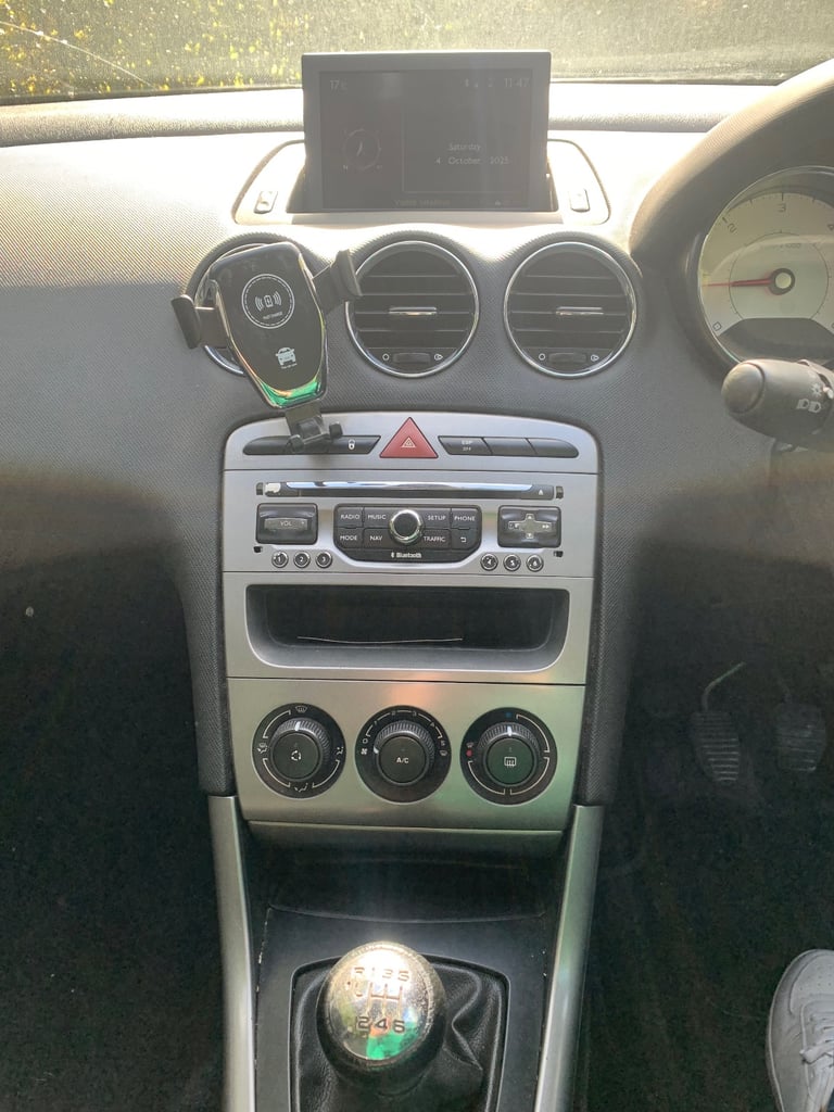 Peugeot, 308, Estate, 2012, Manual, 1560 (cc), 5 doors