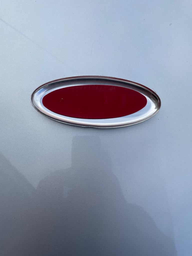 Ford badge