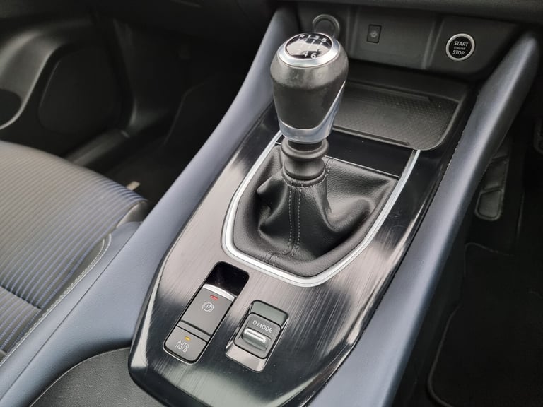 2021 Nissan Qashqai 1.3 DiG-T MH Tekna 5dr Hatchback Petrol Manual