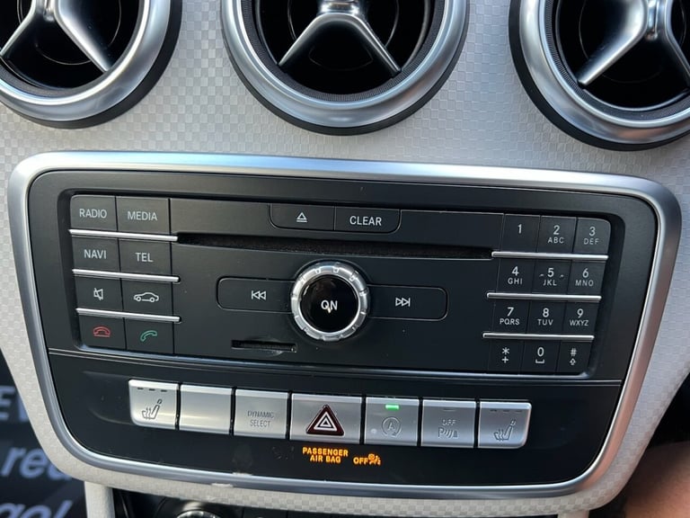 2017 Mercedes-Benz A-Class 2.1 A200d Sport (Premium Plus) Hatchback 5dr Diesel 7G-DCT Euro 6 (s/s...