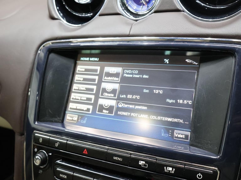 2010 Jaguar XJ 3.0d V6 Portfolio 4dr Auto SALOON DIESEL Automatic