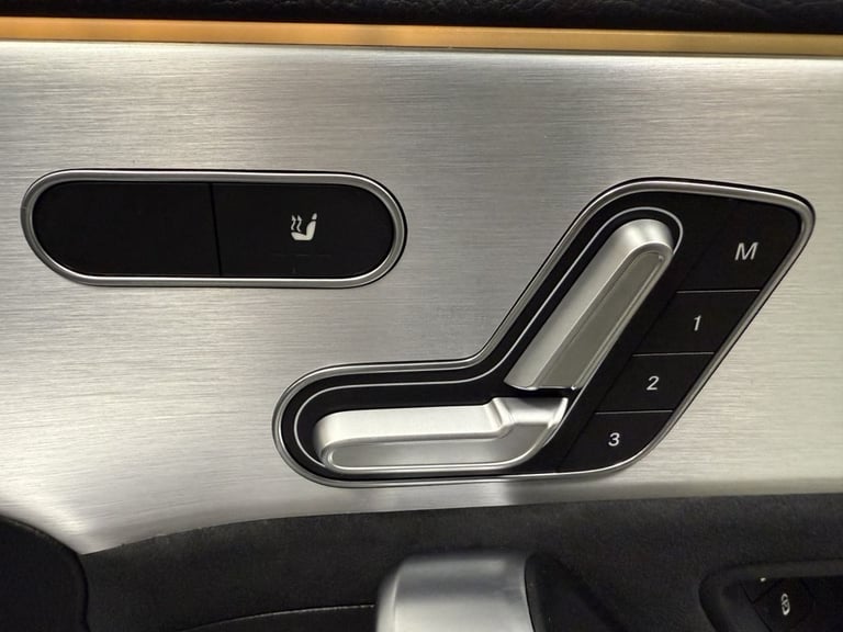 2020 Mercedes-Benz A-Class 1.5 A180d AMG Line (Premium Plus 2) Hatchback 5dr Diesel 7G-DCT Euro 6...