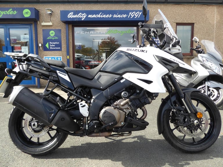 image for Suzuki DL1050 RQ M0 V Strom - 2020 - 10,779 Miles at Penrith Motorcycles 