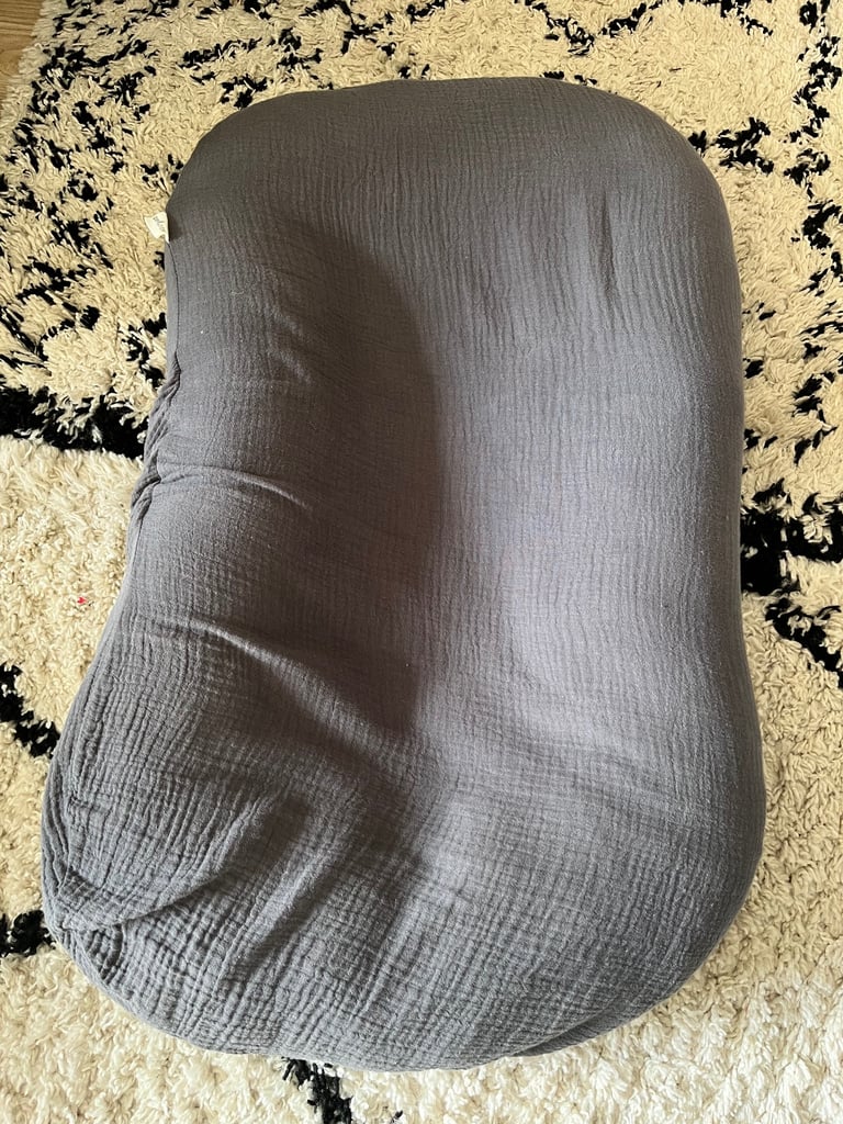 SnuggleMe Baby / Infant Lounger / Snooze Pod - Sage + 2 covers 