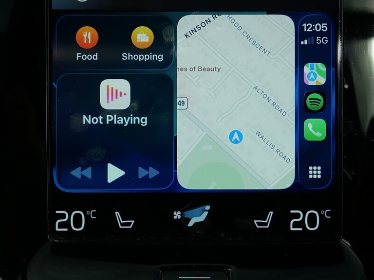 2020 Volvo XC40 1.5h T5 Twin Engine Recharge 10.7kWh R-Design Pro SUV 5dr Petrol Plug-in Hy SUV H...