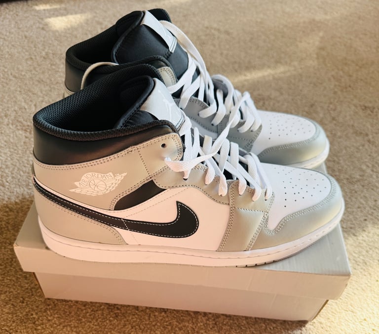 image for Nike Air Jordan 1 Mid Light Smoke Grey / Anthracite Size Mens Size UK 12