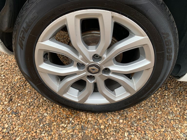 2017 Renault Clio 0.9 TCE 90 Dynamique Nav 5dr HATCHBACK Petrol Manual