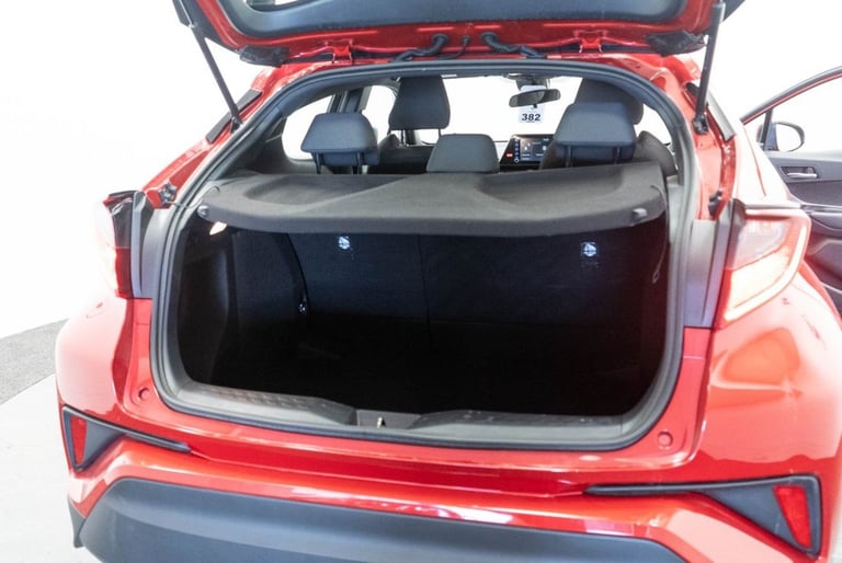 2022 TOYOTA C-HR 1.8 VVT-H GPF ICON SUV 5DR PETROL HYBRID CVT EURO 6 (S/S) (122 