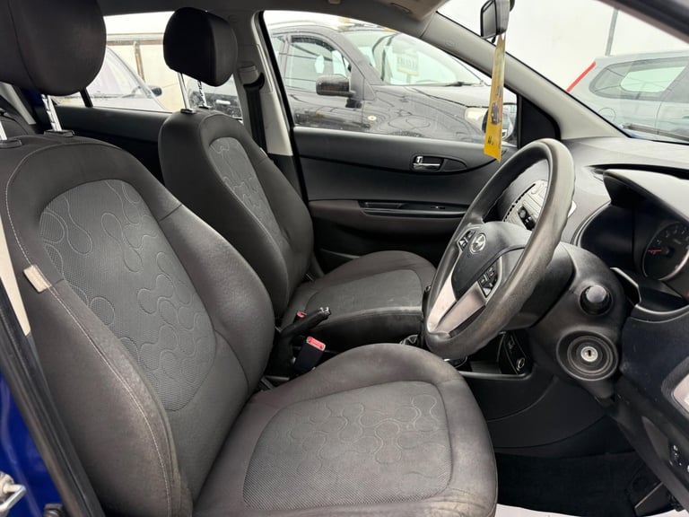 2011 Hyundai i20 1.4 Comfort Euro 5 5dr HATCHBACK Petrol Manual
